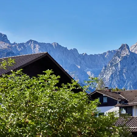 Hirsch Apartment Garmisch-Partenkirchen