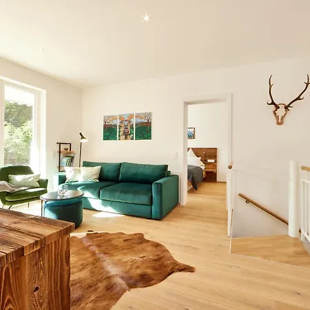 Apartment Hirsch